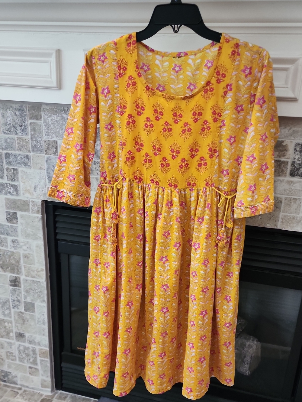Source Unknown Bright Yellow Floral Casual Dress with Pink Accents